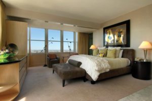 hotels2 9 300x200